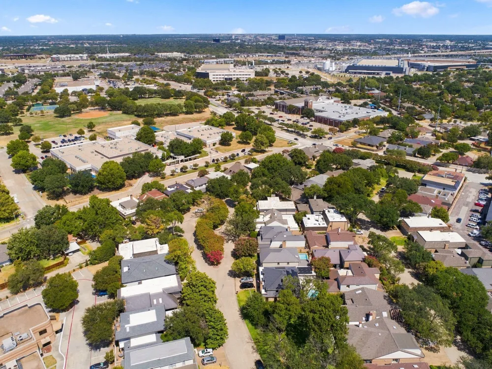 46 Crown Place Richardson, TX 75080