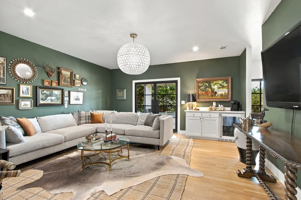 46 Crown Place Richardson, TX 75080