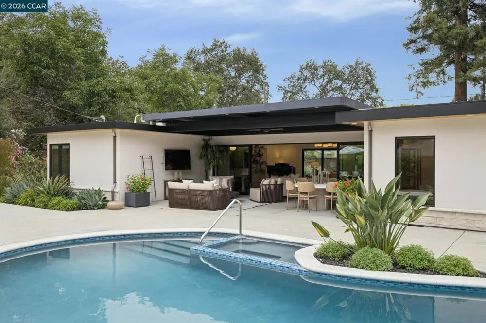 3646 Happy Valley Rd Lafayette, CA 94549