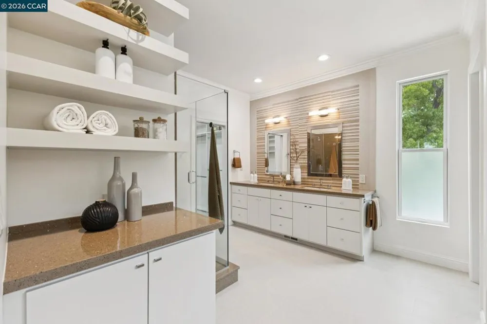 3646 Happy Valley Rd Lafayette, CA 94549