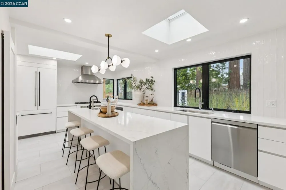 3646 Happy Valley Rd Lafayette, CA 94549