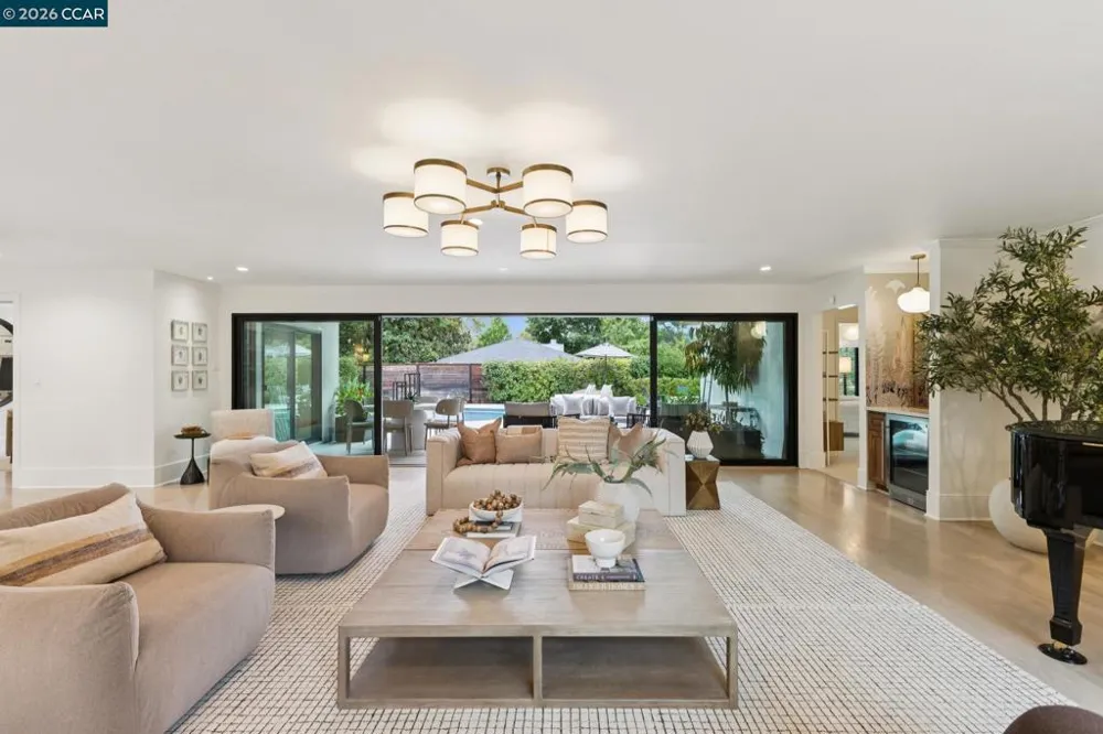 3646 Happy Valley Rd Lafayette, CA 94549
