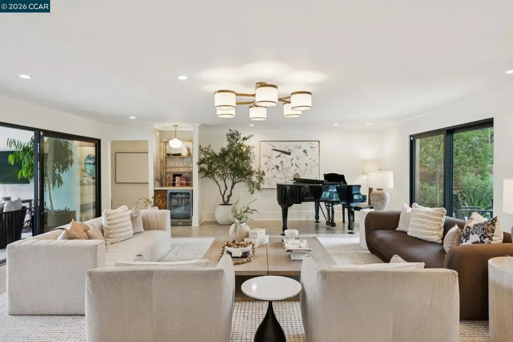 3646 Happy Valley Rd Lafayette, CA 94549