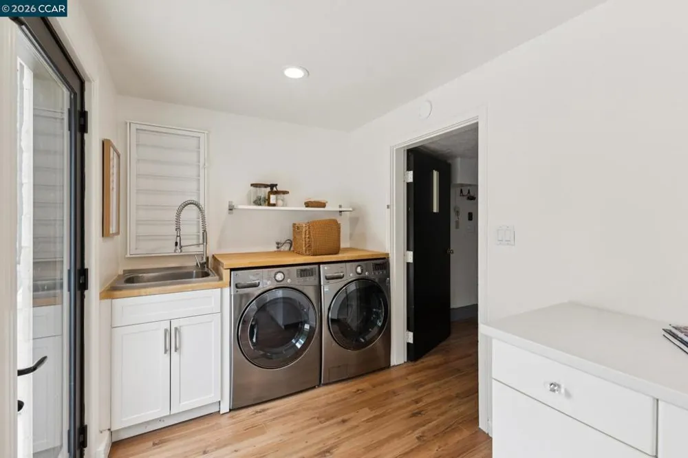 3646 Happy Valley Rd Lafayette, CA 94549