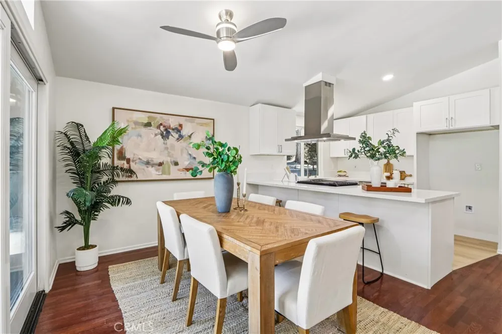 4548 La Granada Way La Canada Flintridge, CA 91011