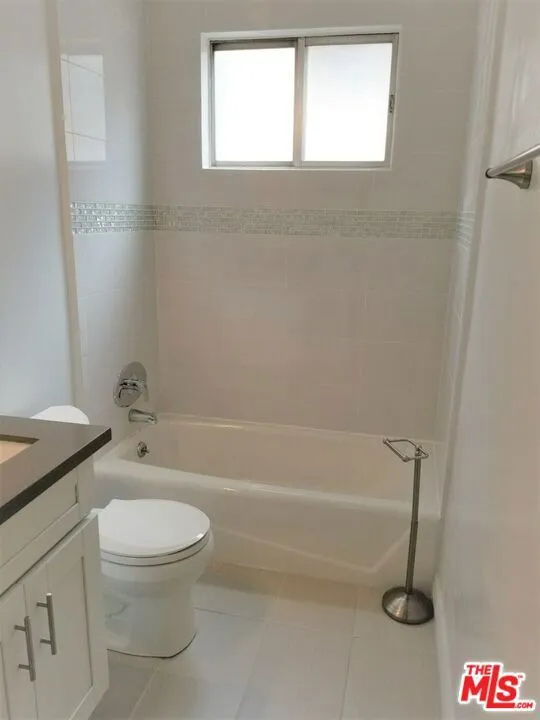 7607 Norton Avenue #4 West Hollywood, CA 90046
