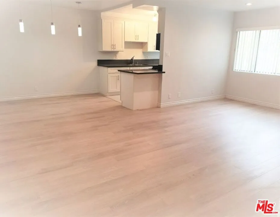 7607 Norton Avenue #4 West Hollywood, CA 90046