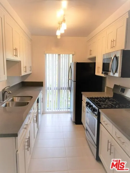 7607 Norton Avenue #4 West Hollywood, CA 90046
