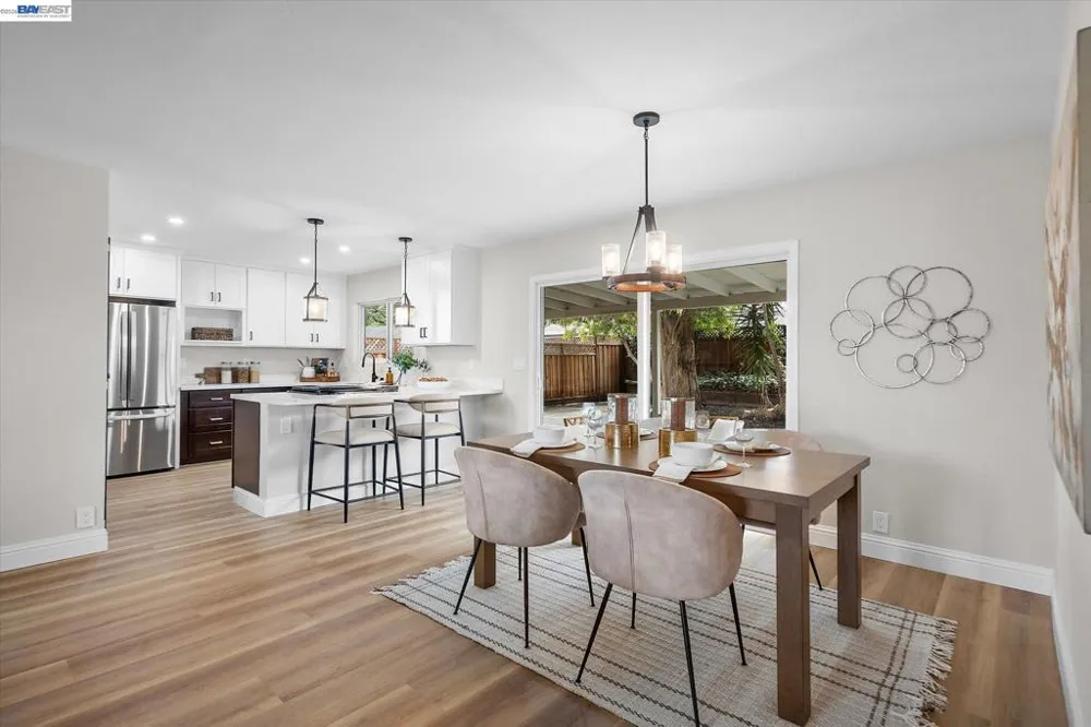 8526 Briarwood Ln Dublin, CA 94568