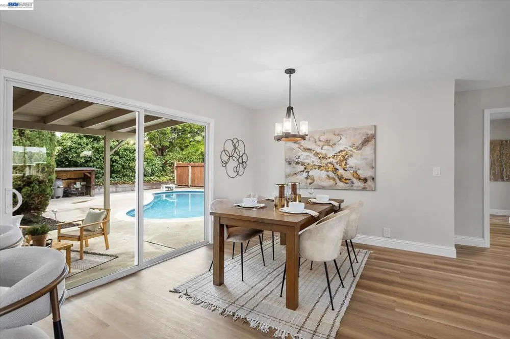 8526 Briarwood Ln Dublin, CA 94568