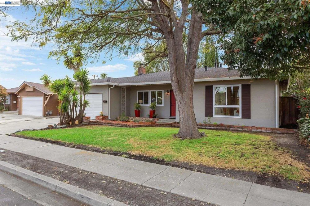 8526 Briarwood Ln Dublin, CA 94568