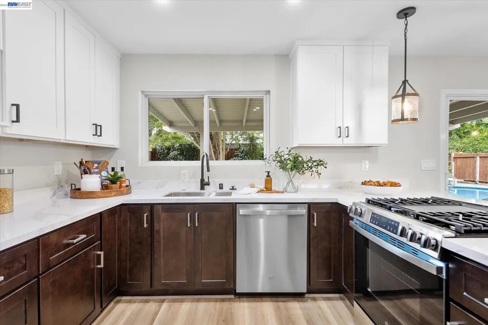 8526 Briarwood Ln Dublin, CA 94568