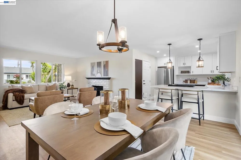 8526 Briarwood Ln Dublin, CA 94568