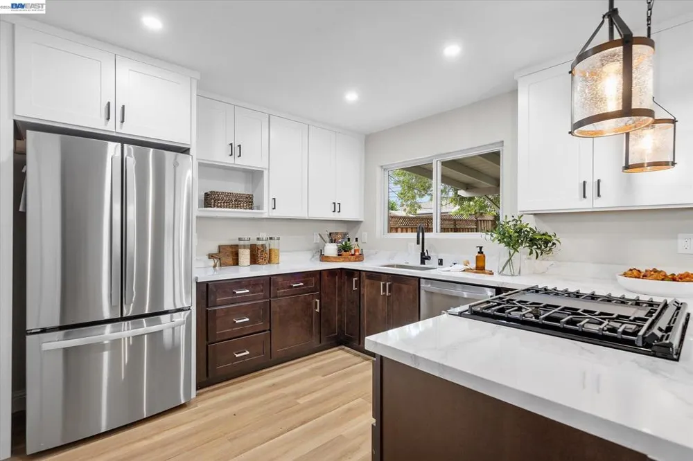 8526 Briarwood Ln Dublin, CA 94568