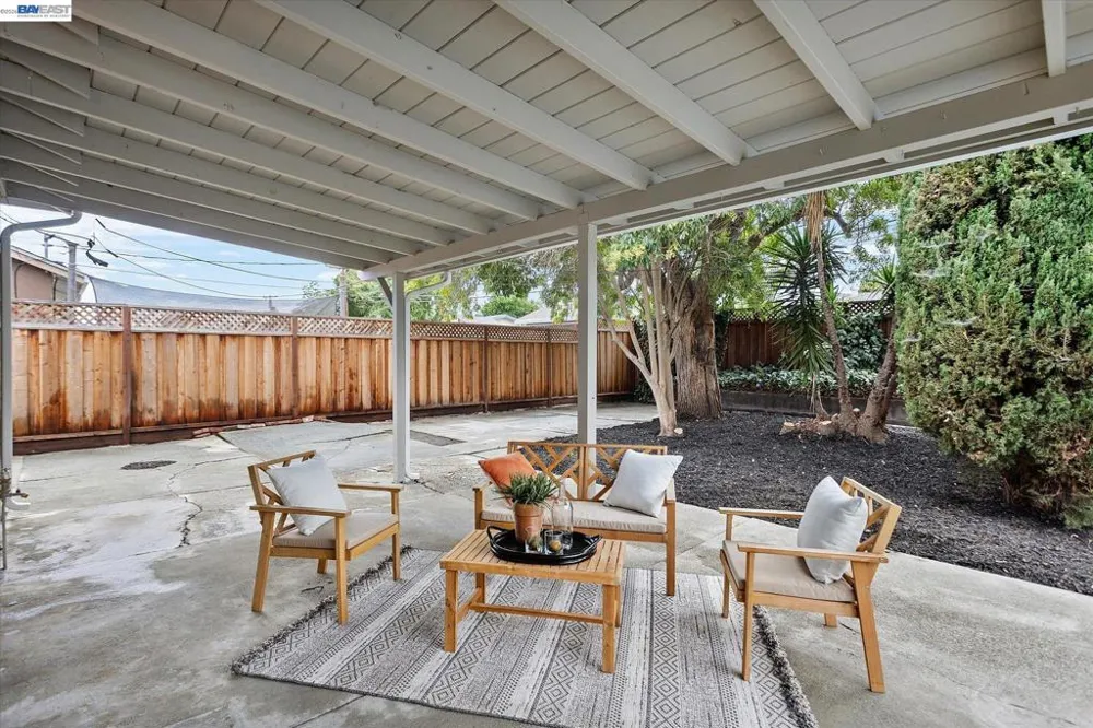 8526 Briarwood Ln Dublin, CA 94568