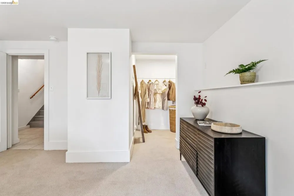 4737 Virginia Ave Oakland, CA 94619