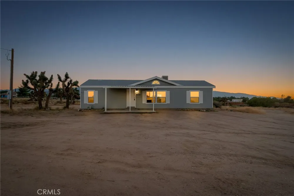 9572 Smith Road Phelan, CA 92371