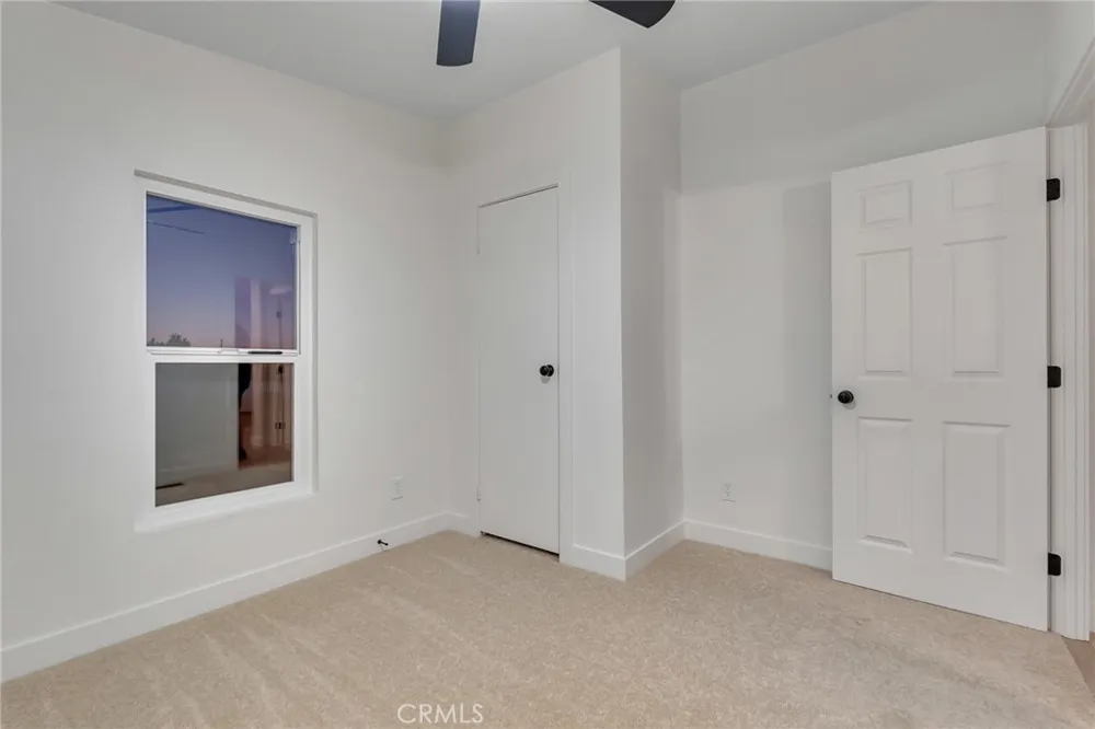 9572 Smith Road Phelan, CA 92371