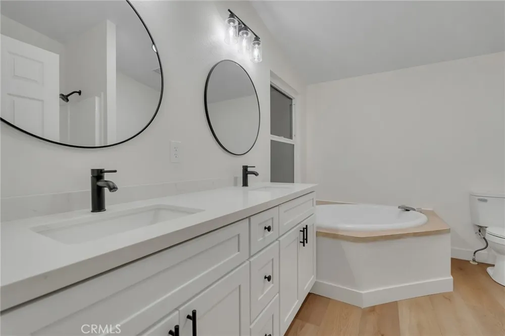 9572 Smith Road Phelan, CA 92371