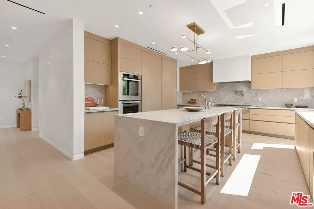 2031 Glyndon Avenue Venice, CA 90291