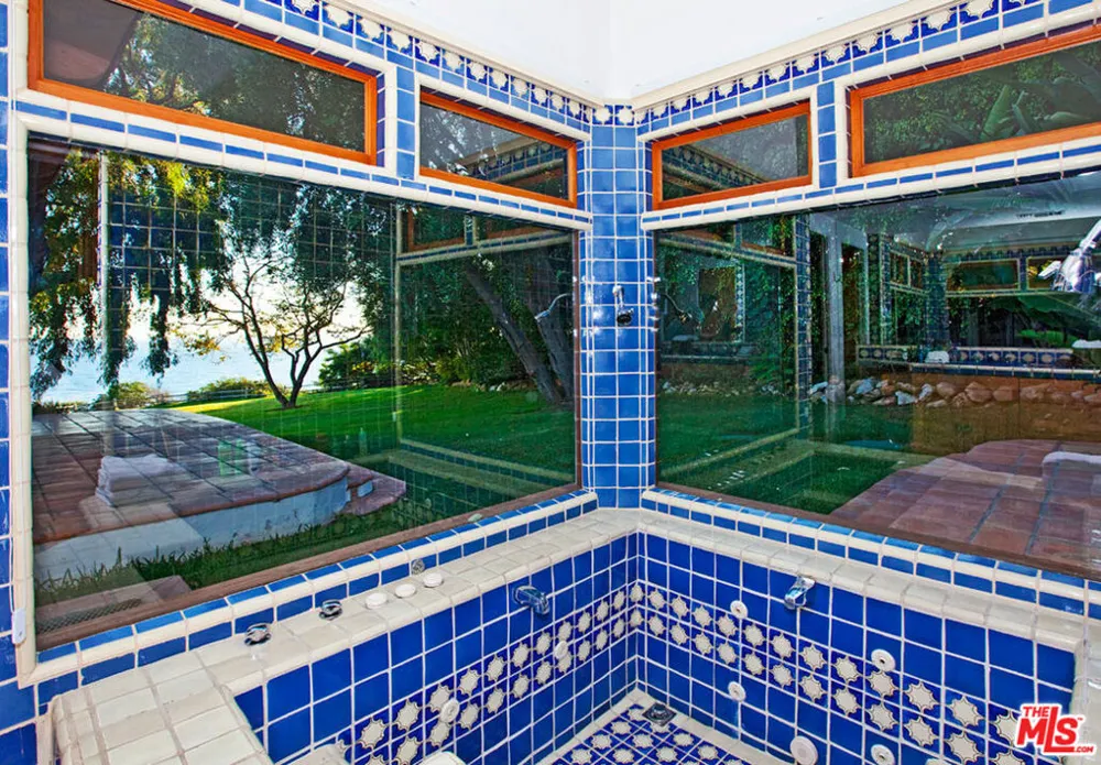32752 Pacific Coast Highway Malibu, CA 90265