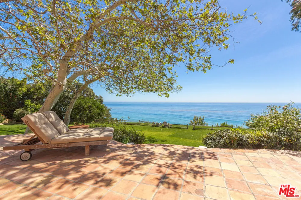 32752 Pacific Coast Highway Malibu, CA 90265