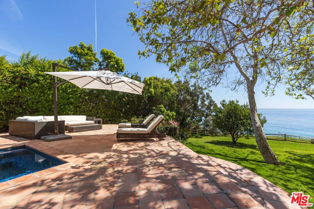 32752 Pacific Coast Highway Malibu, CA 90265