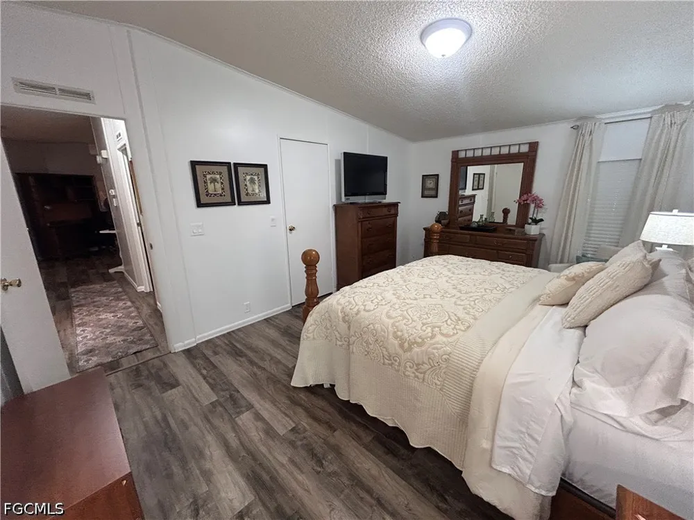 Lake Loop Road #37M North Fort Myers, FL 33903