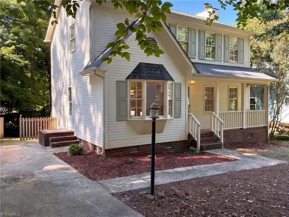 4219 King Edward Court Greensboro, NC 27455