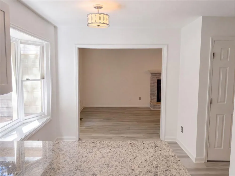4219 King Edward Court Greensboro, NC 27455