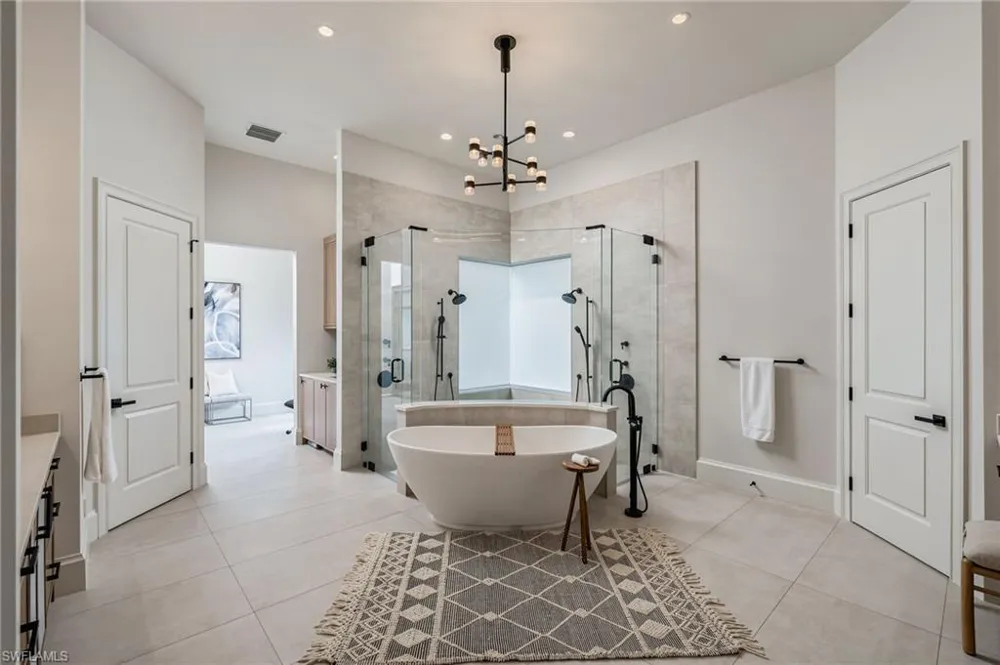2712 Buckthorn Way Naples, FL 34105