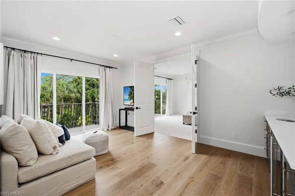 2712 Buckthorn Way Naples, FL 34105