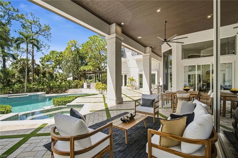 2712 Buckthorn Way Naples, FL 34105
