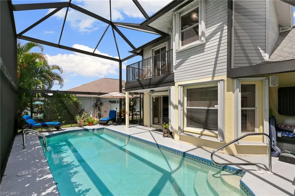 3745 Weymouth Circle Naples, FL 34112