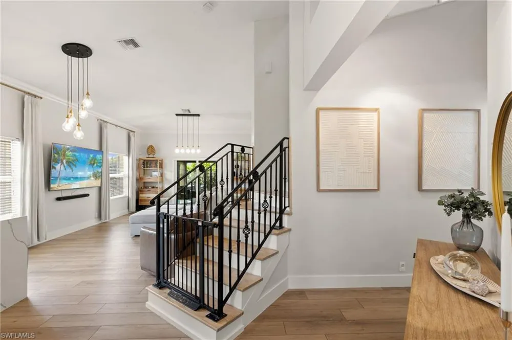3745 Weymouth Circle Naples, FL 34112