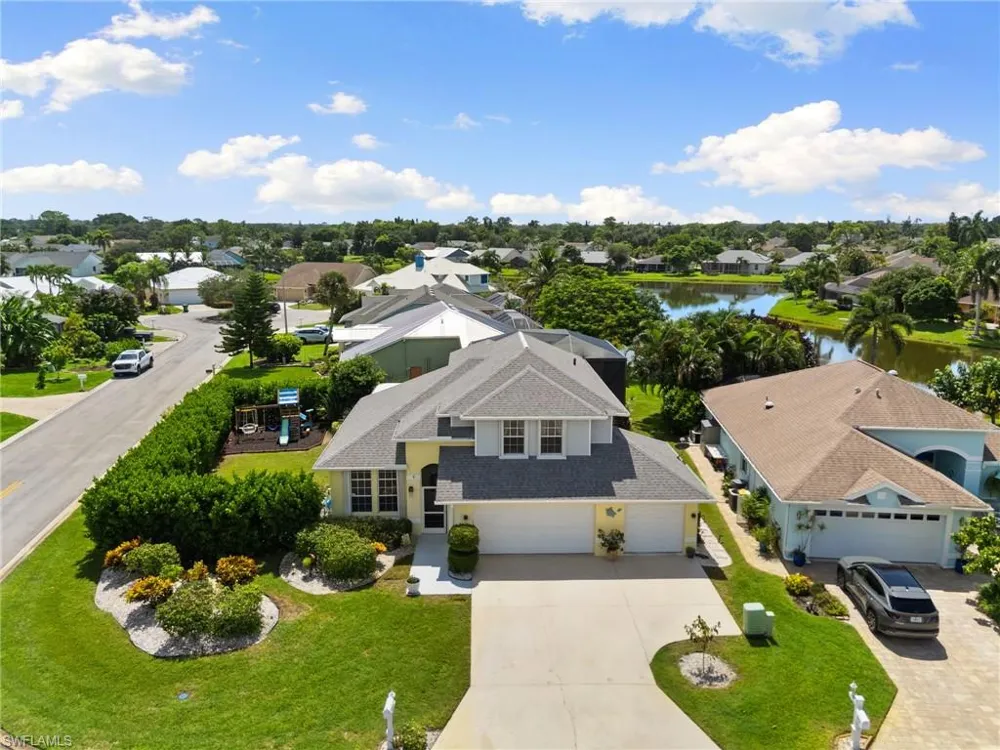3745 Weymouth Circle Naples, FL 34112
