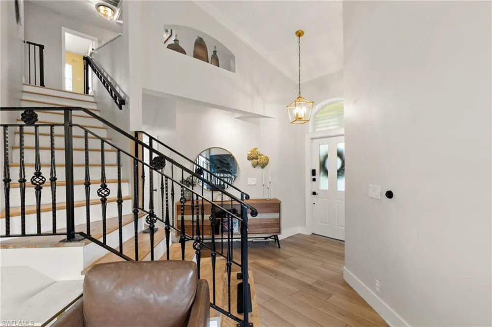3745 Weymouth Circle Naples, FL 34112