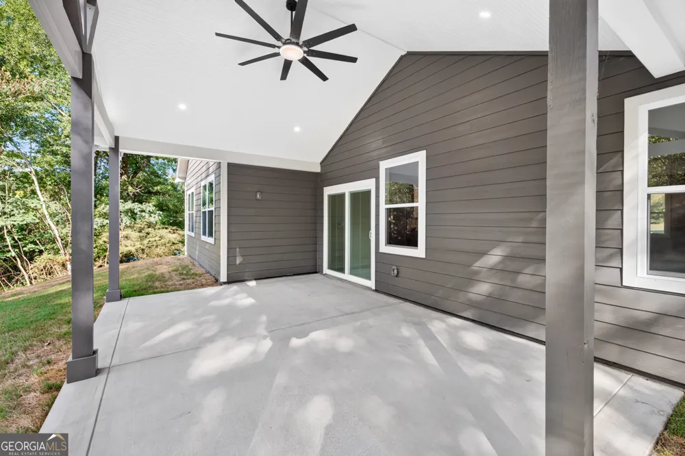 15 Salem Branch DR Covington, GA 30016