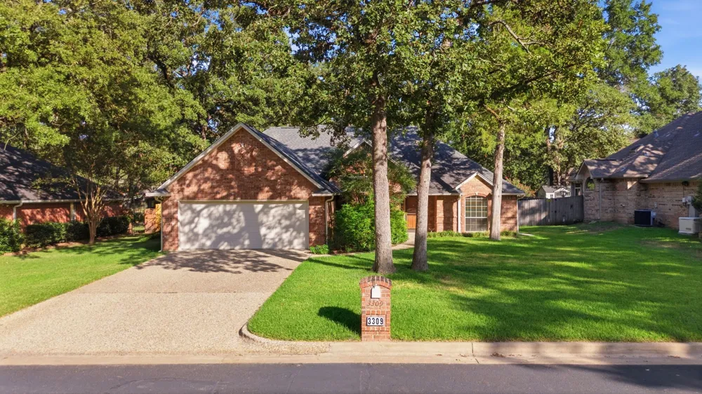 3309 Storey Lake Drive Tyler, TX 75707