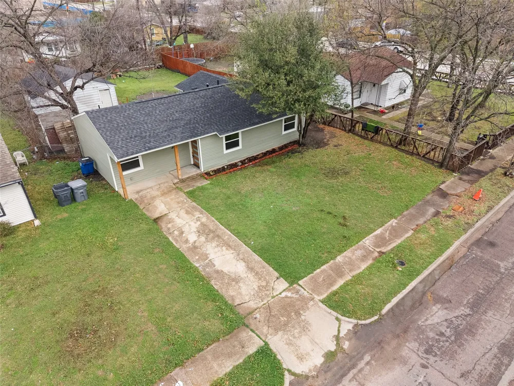 2655 Larry Drive Dallas, TX 75228