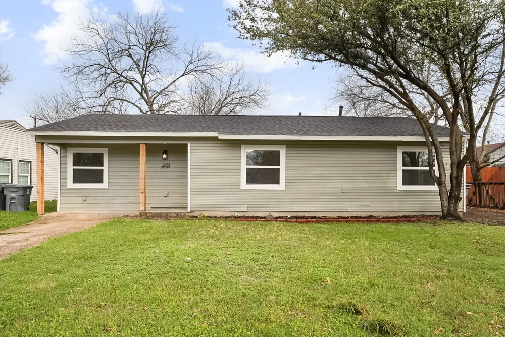 2655 Larry Drive Dallas, TX 75228