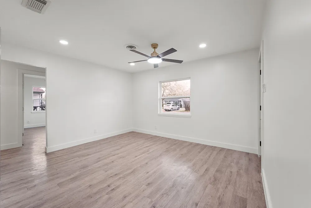 2655 Larry Drive Dallas, TX 75228