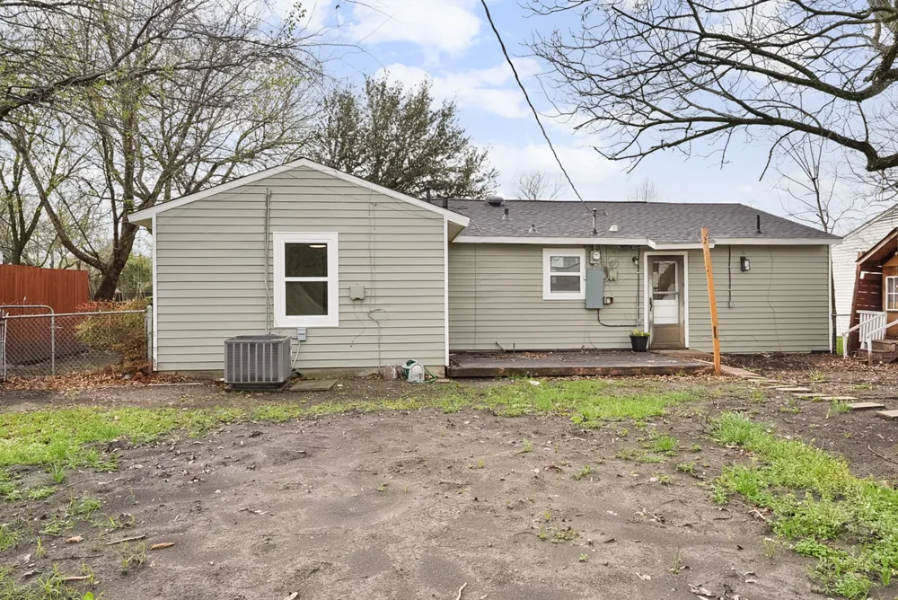 2655 Larry Drive Dallas, TX 75228