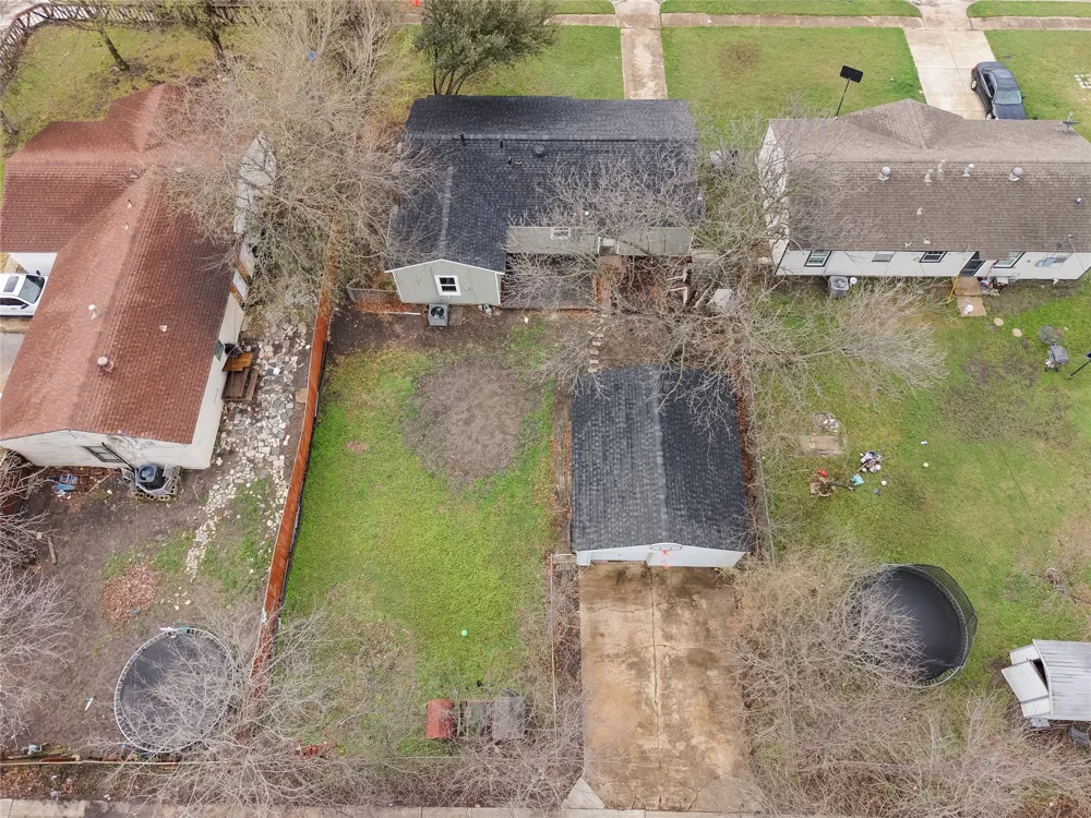 2655 Larry Drive Dallas, TX 75228