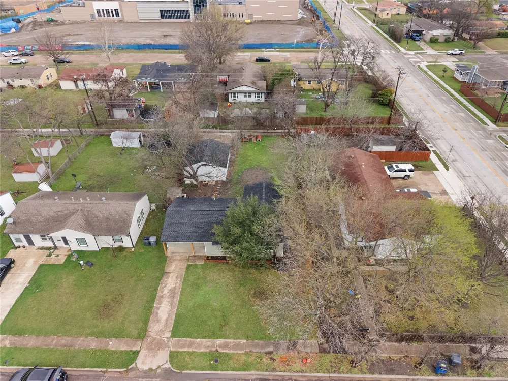2655 Larry Drive Dallas, TX 75228