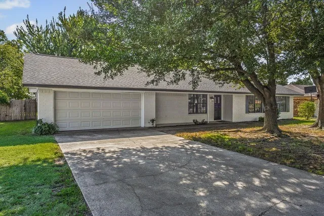 221 Azalea Drive Sulphur Springs, TX 75482