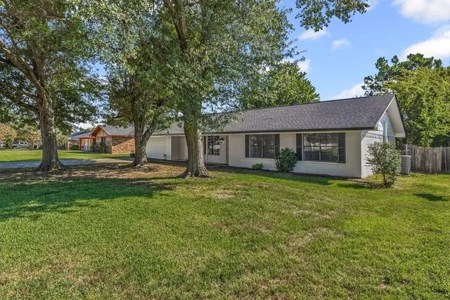 221 Azalea Drive Sulphur Springs, TX 75482