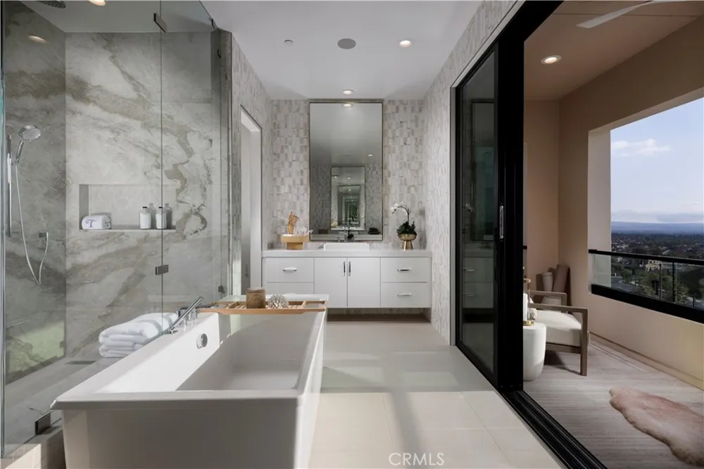 417 Narcissus Irvine, CA 92602