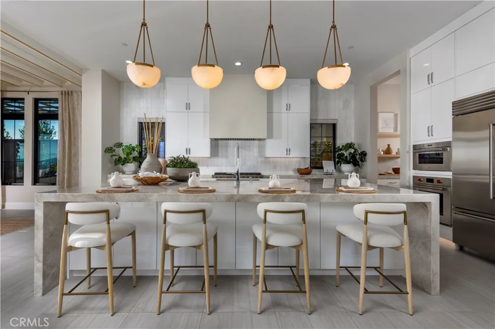 417 Narcissus Irvine, CA 92602