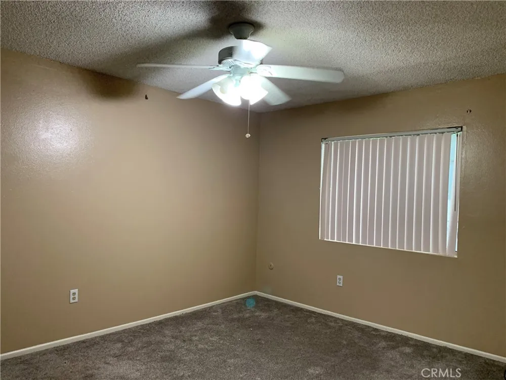 1424 Lynwood Way Highland, CA 92346